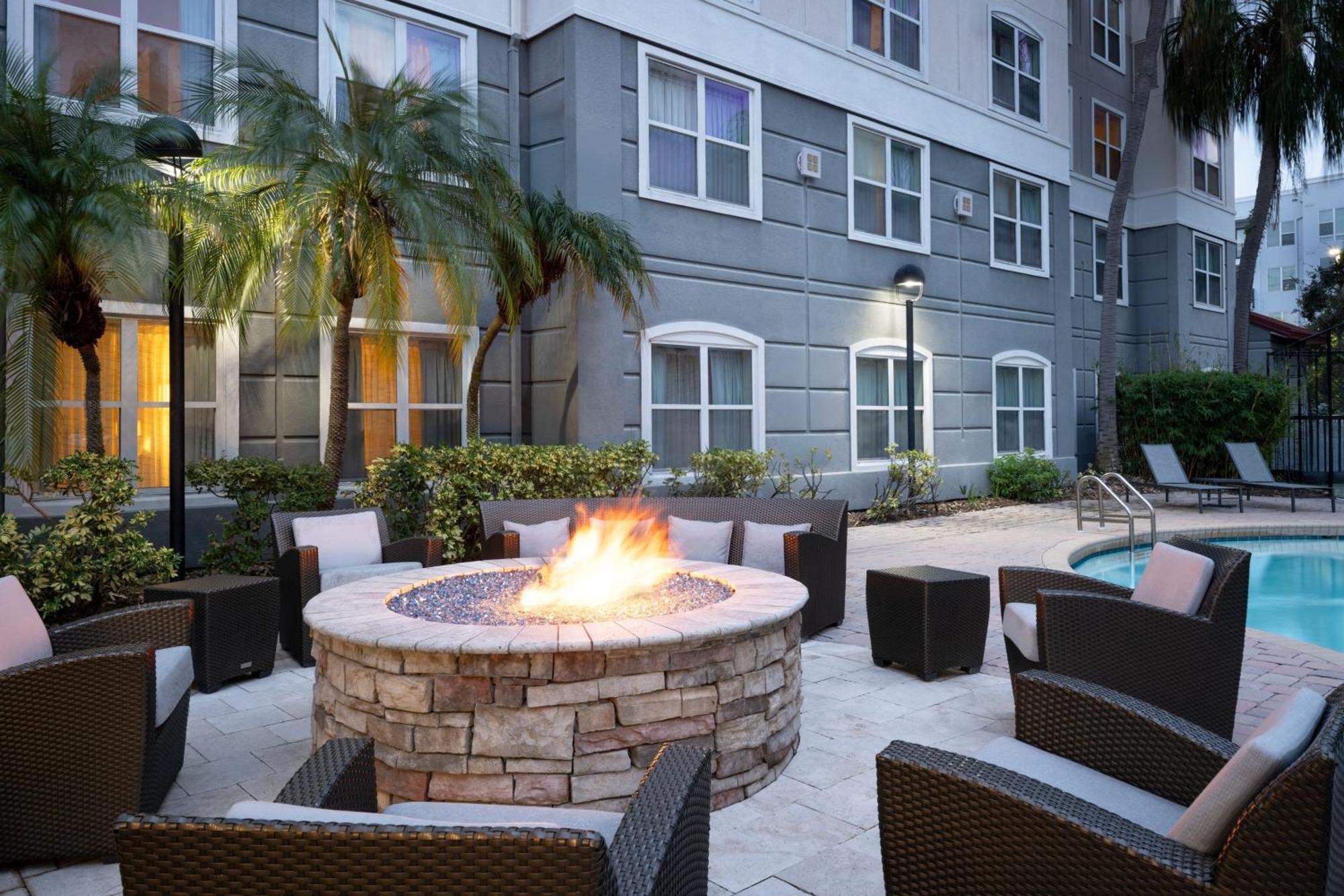 Residence Inn Tampa Westshore Airport Экстерьер фото