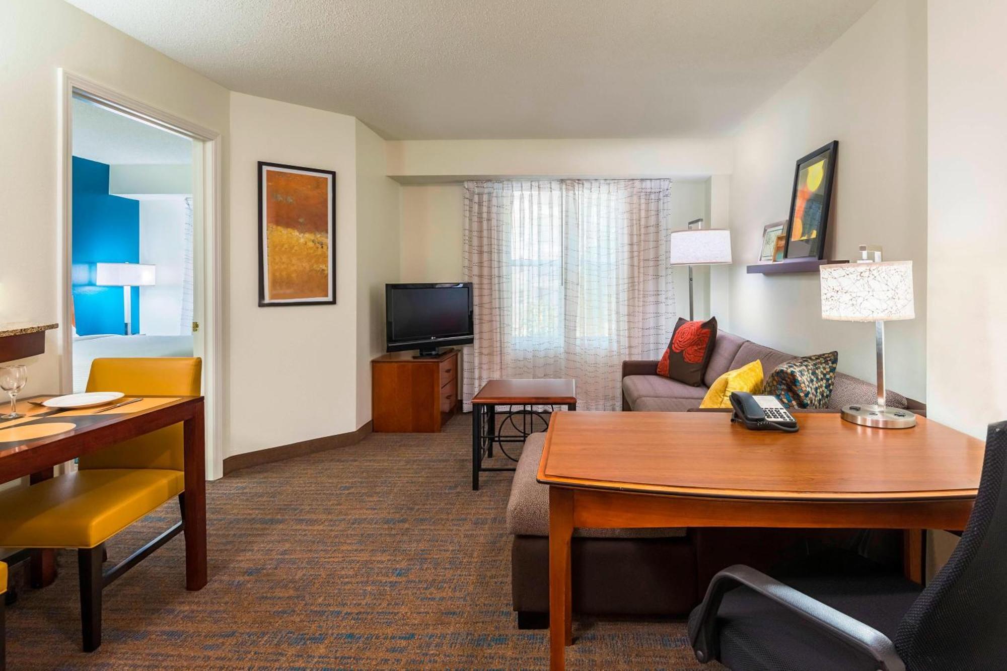 Residence Inn Tampa Westshore Airport Экстерьер фото